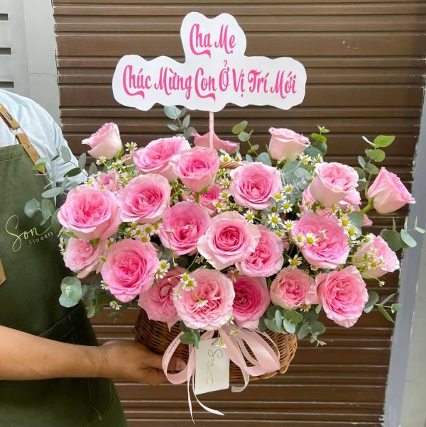 giỏ hoa chúc mừng