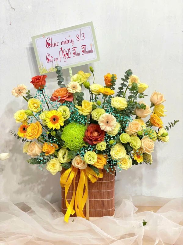 giỏ hoa chúc mừng 8/3