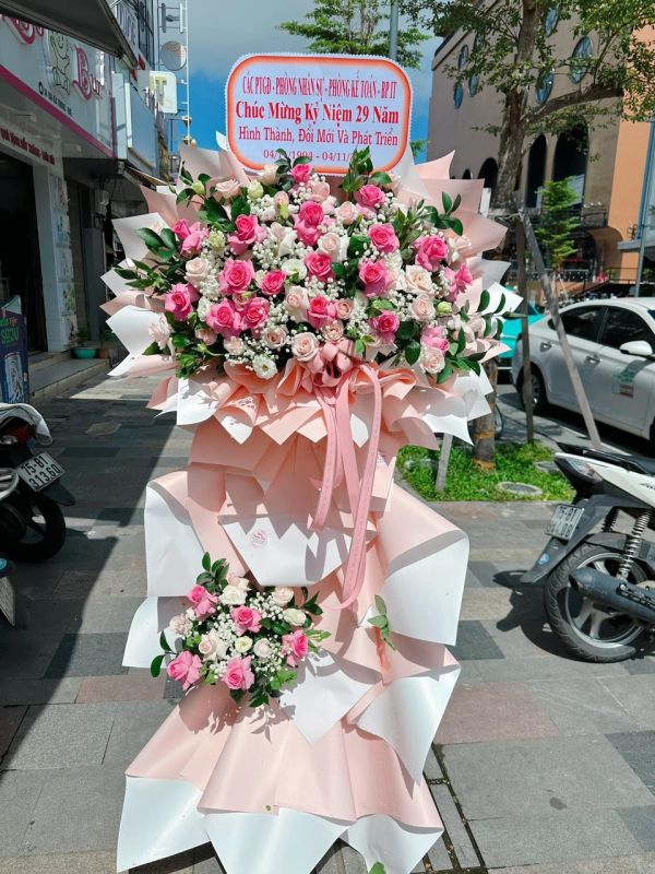 lẵng hoa chúc mừng