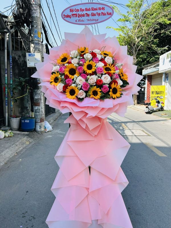lẵng hoa chúc mừng