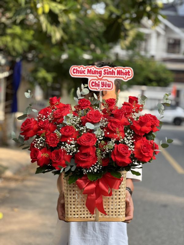 giỏ hoa chúc mừng