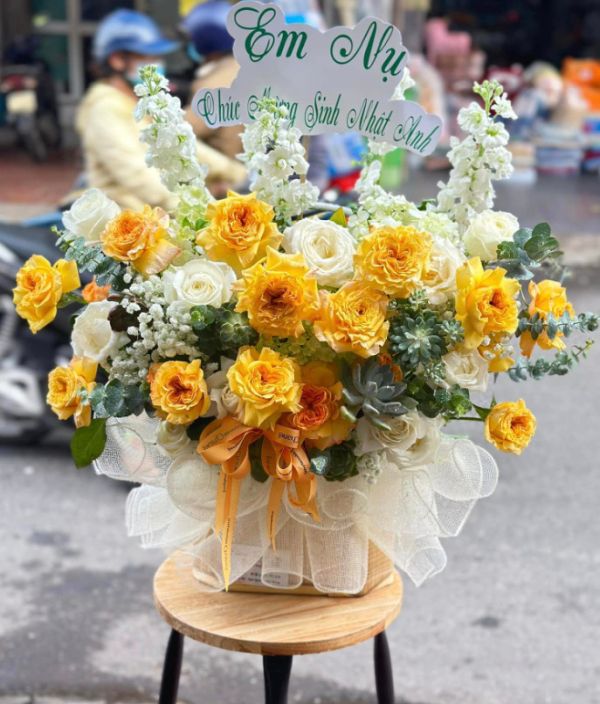 giỏ hoa sinh nhật