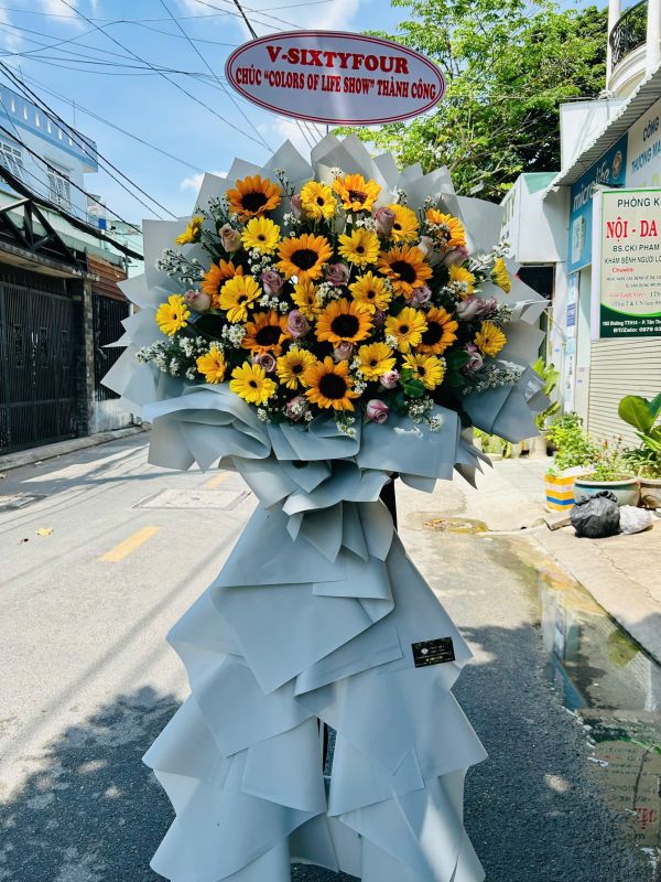 lẵng hoa chúc mừng