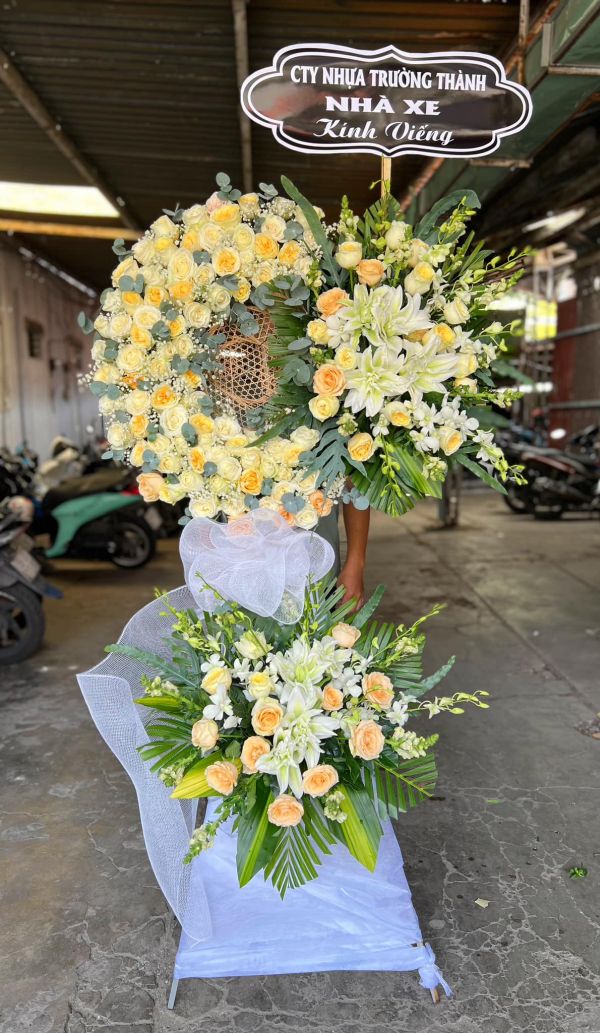 hoa chia buồn