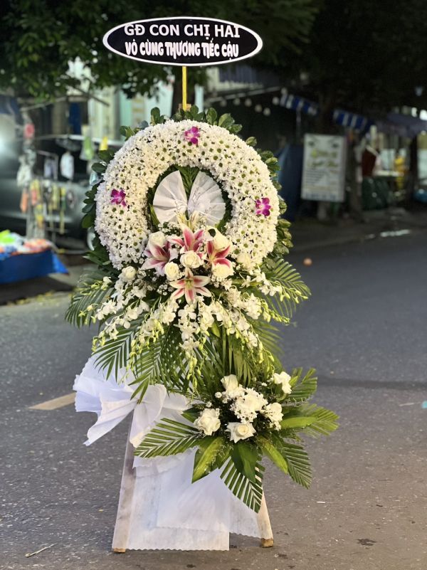 đặt hoa chia buồn tân bình