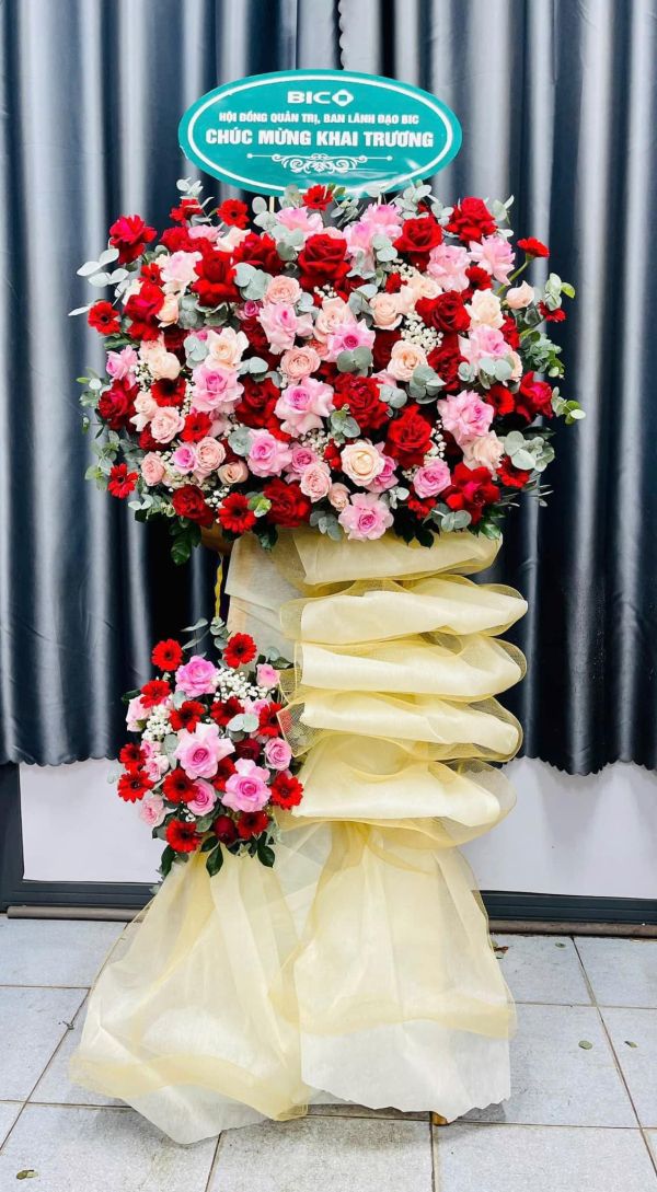 lẵng hoa chúc mừng