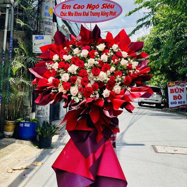 lẵng hoa chúc mừng