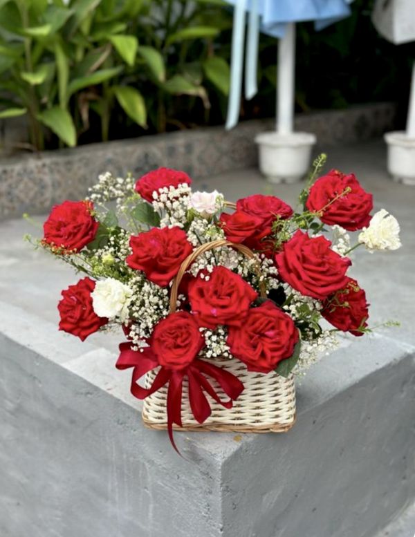 giỏ hoa chúc mừng 