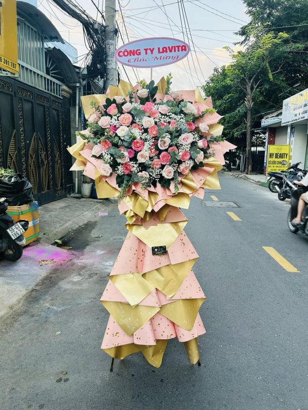 lẵng hoa chúc mừng