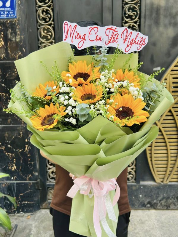 bó hoa chúc mừng tốt nghiệp