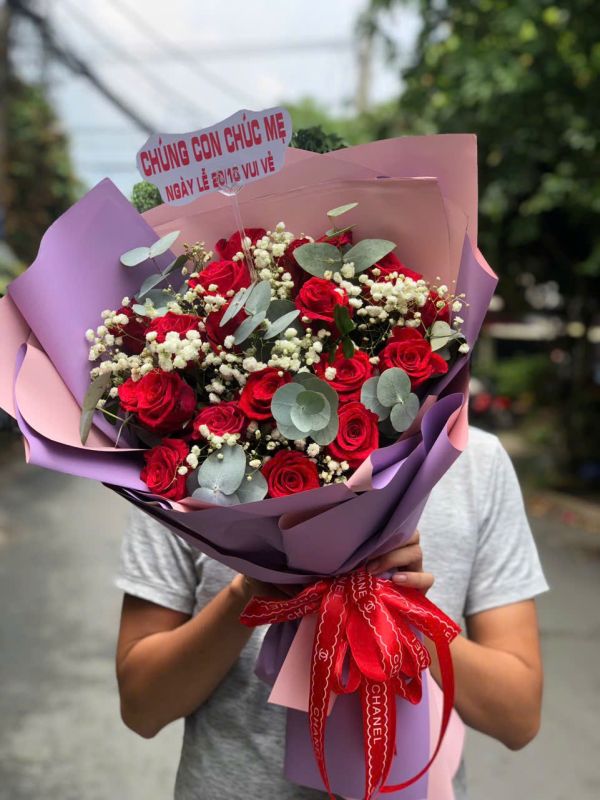 bó hoa chúc mừng