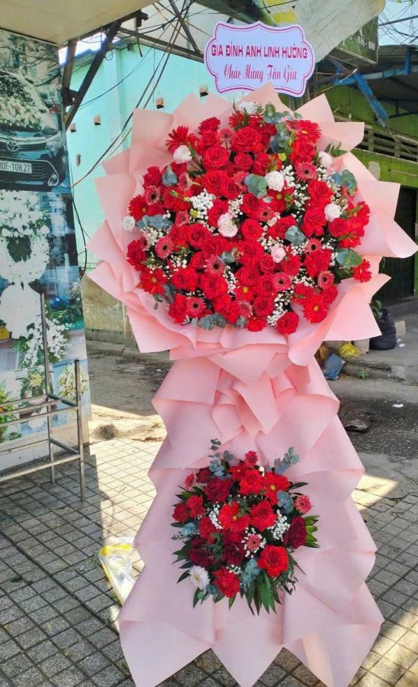 lẵng hoa chúc mừng