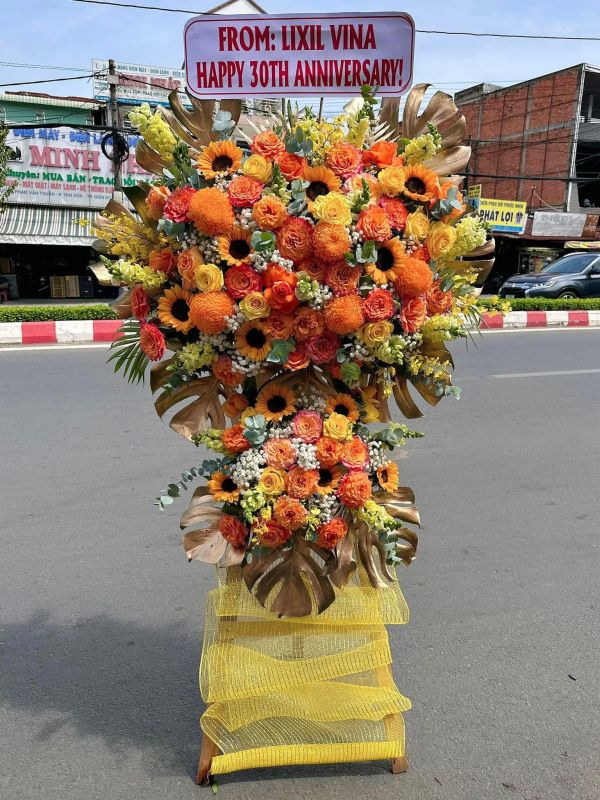 lẵng hoa chúc mừng