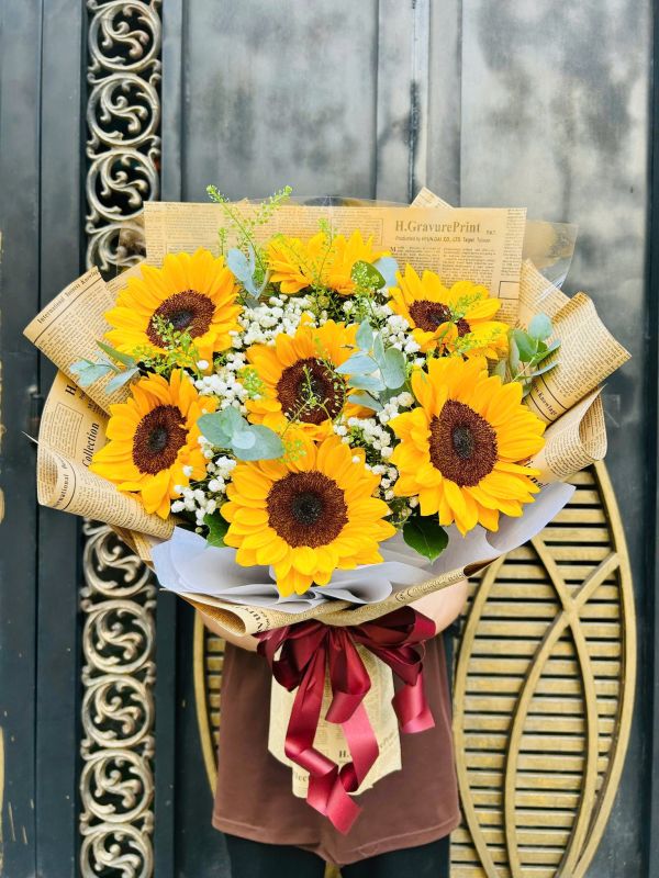 giỏ hoa chúc mừng