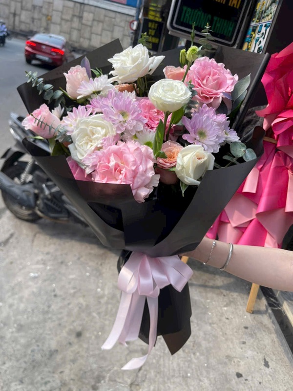bó hoa chúc mừng