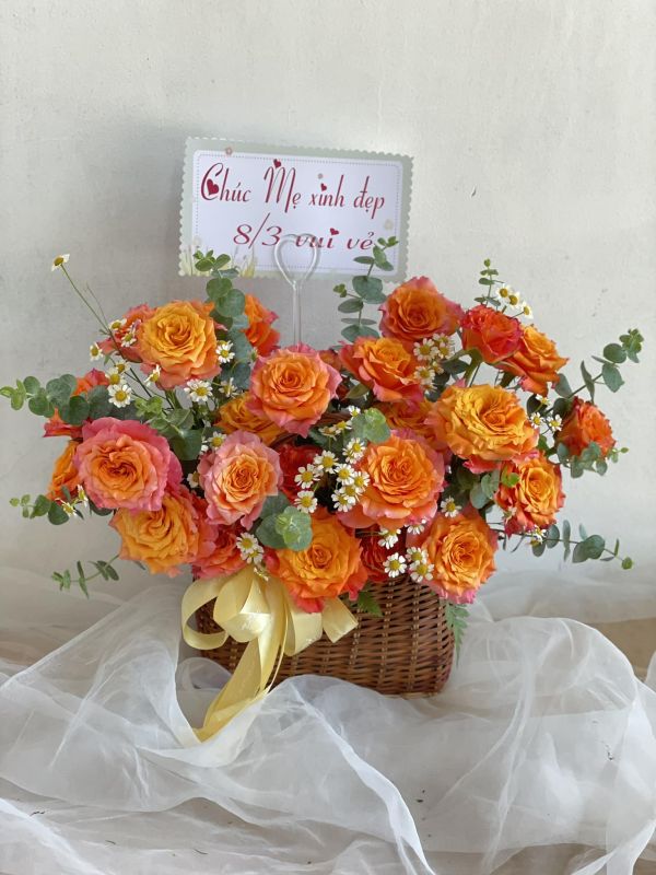 giỏ hoa chúc mừng