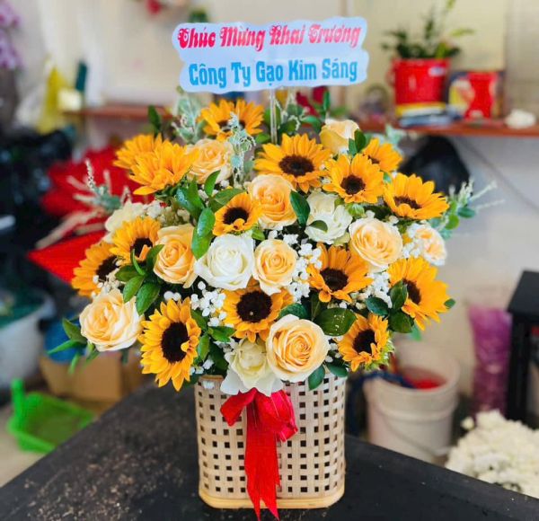 giỏ hoa chúc mừng