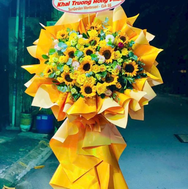 lẵng hoa chúc mừng