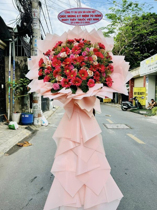 lẵng hoa chúc mừng