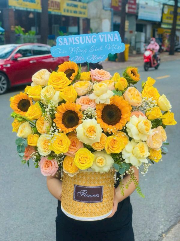 giỏ hoa sinh nhật