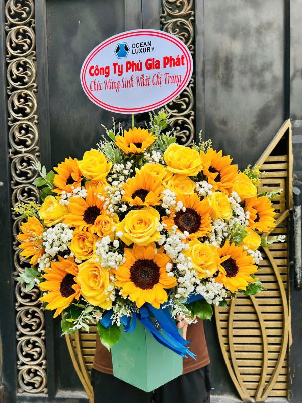 giỏ hoa sinh nhật