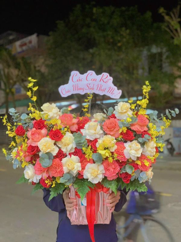 giỏ hoa sinh nhật