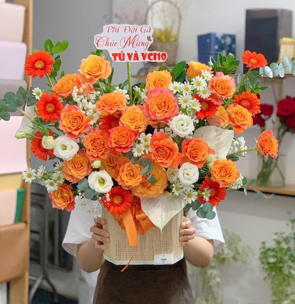 giỏ hoa chúc mừng