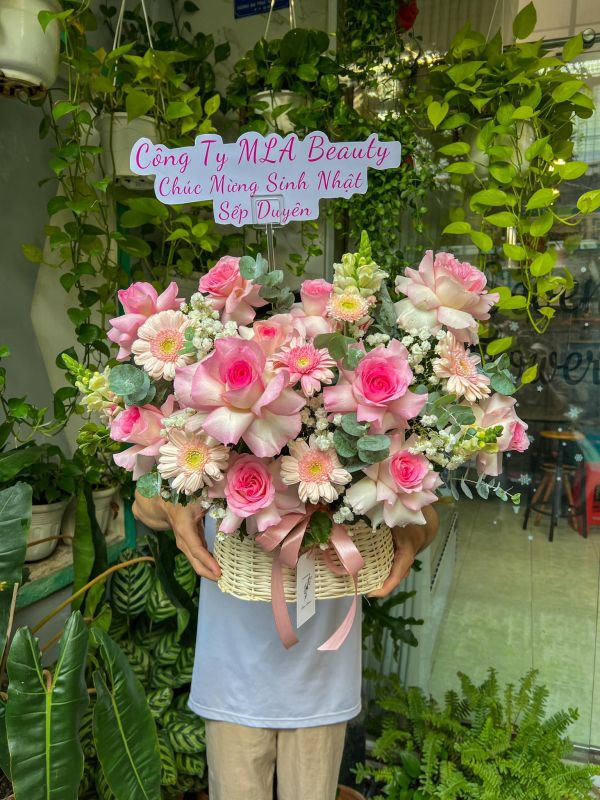 giỏ hoa sinh nhật