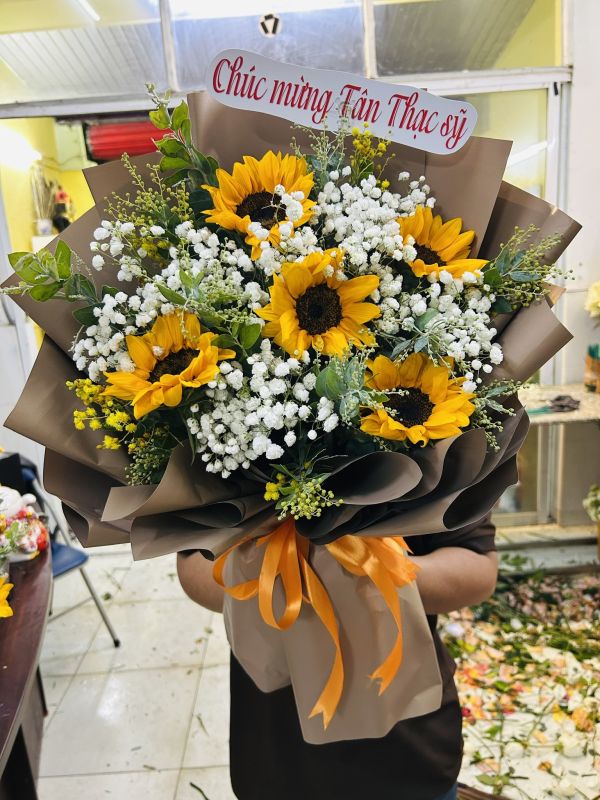 bó hoa chúc mừng tốt nghiệp