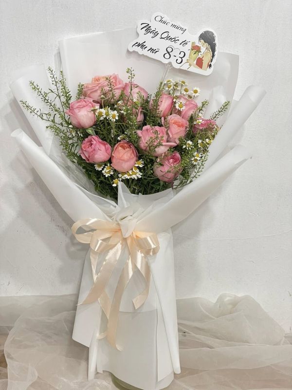 bó hoa chúc mừng 8/3
